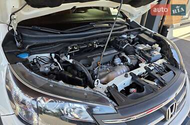 Внедорожник / Кроссовер Honda CR-V 2014 в 