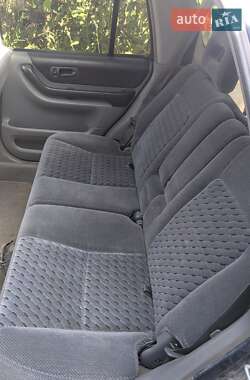 Внедорожник / Кроссовер Honda CR-V 1998 в 