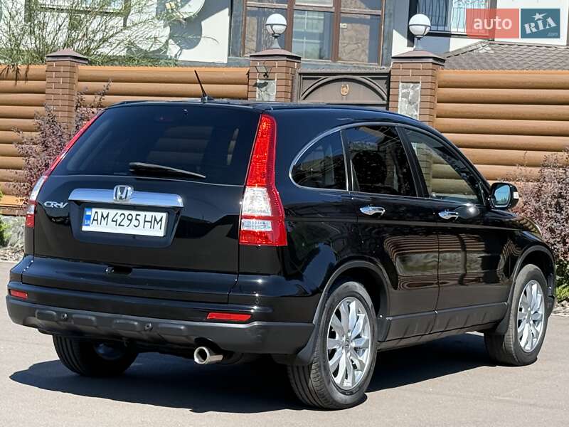 Позашляховик / Кросовер Honda CR-V 2012 в Києві