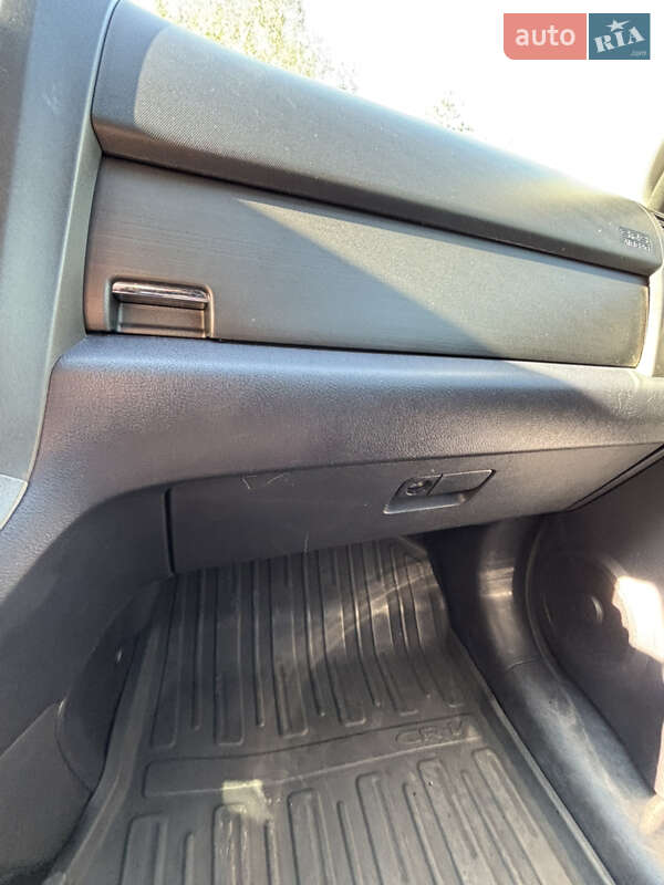 Позашляховик / Кросовер Honda CR-V 2010 в Києві