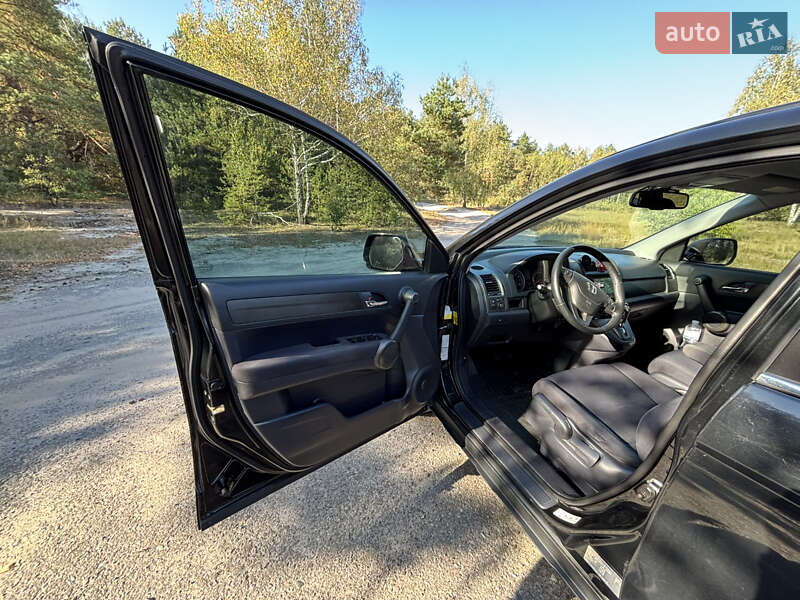 Позашляховик / Кросовер Honda CR-V 2010 в Києві