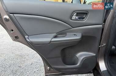 Внедорожник / Кроссовер Honda CR-V 2015 в 