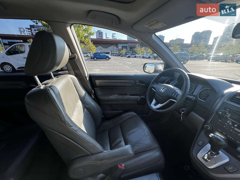 Внедорожник / Кроссовер Honda CR-V 2008 в Киеве