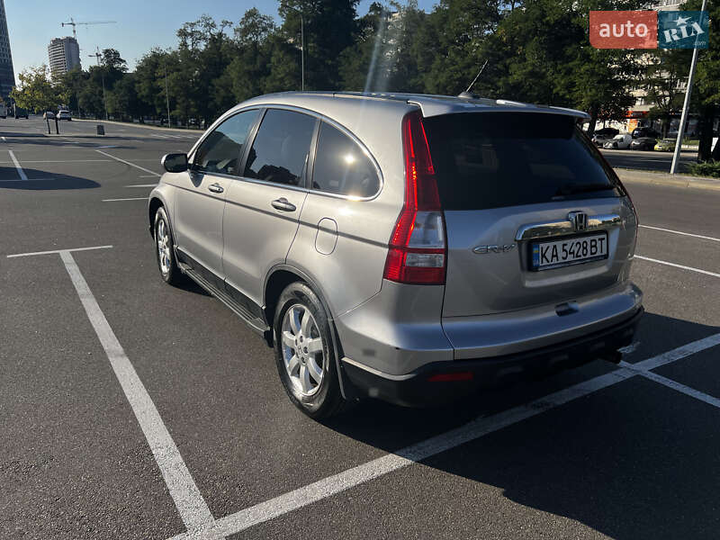 Внедорожник / Кроссовер Honda CR-V 2008 в Киеве