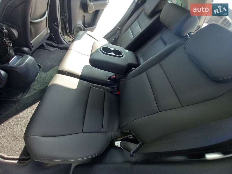Внедорожник / Кроссовер Honda CR-V 2010 в Дрогобыче