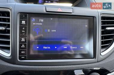 Внедорожник / Кроссовер Honda CR-V 2015 в 