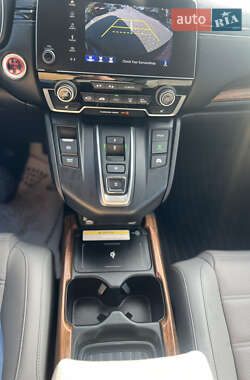 Внедорожник / Кроссовер Honda CR-V 2022 в 