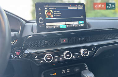 Внедорожник / Кроссовер Honda CR-V 2022 в 