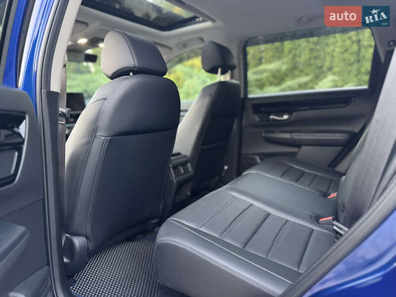 Позашляховик / Кросовер Honda CR-V 2022 в Києві