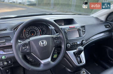 Внедорожник / Кроссовер Honda CR-V 2015 в 