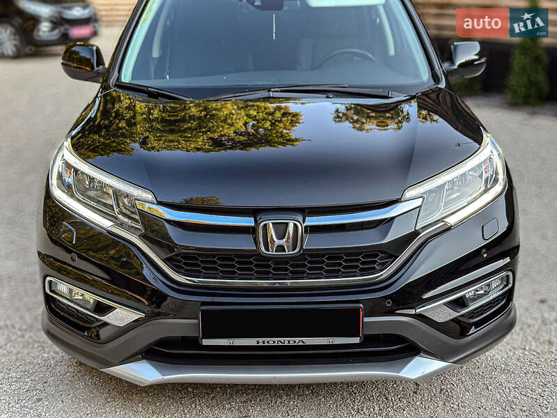 Внедорожник / Кроссовер Honda CR-V 2015 в Бродах