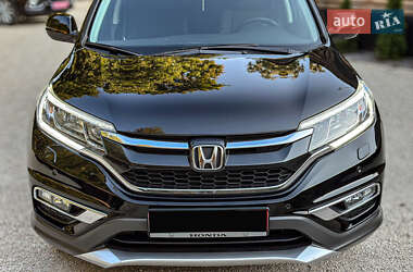 Внедорожник / Кроссовер Honda CR-V 2015 в 