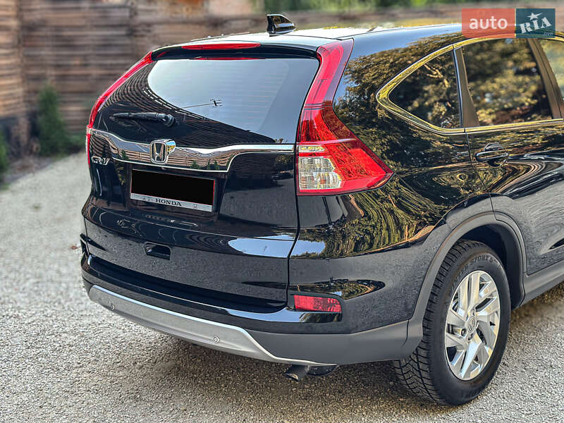 Внедорожник / Кроссовер Honda CR-V 2015 в Бродах