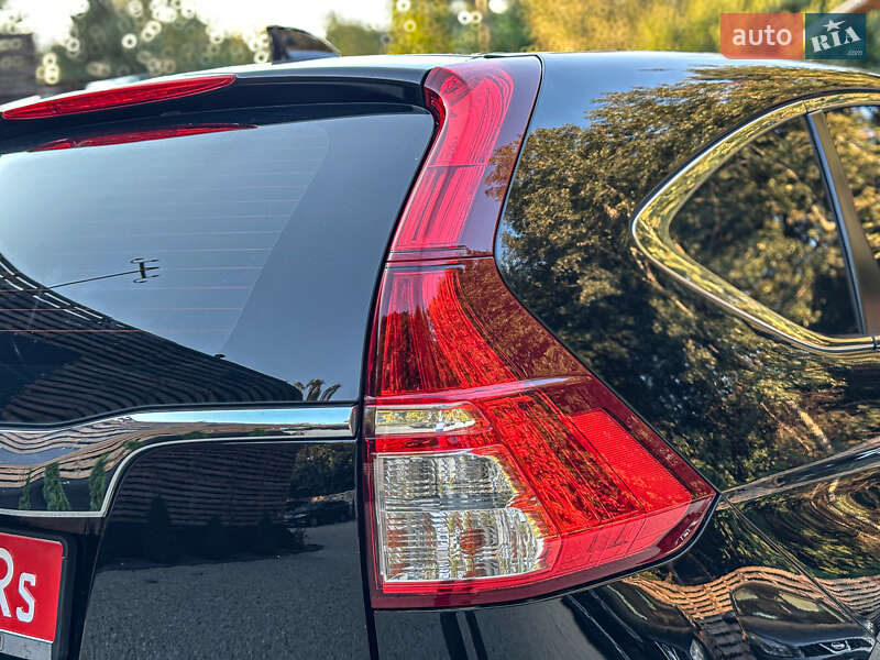 Внедорожник / Кроссовер Honda CR-V 2015 в Бродах