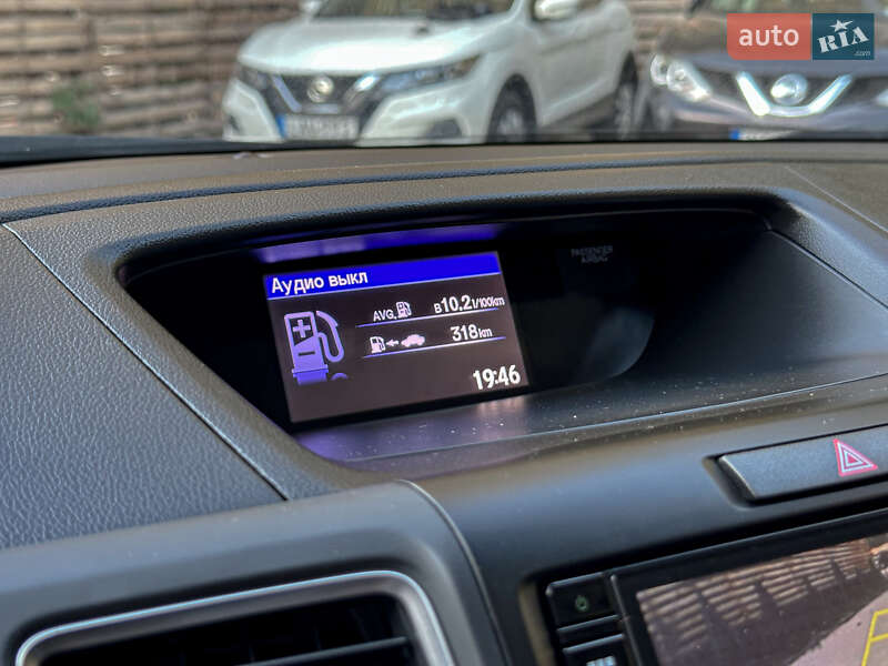 Внедорожник / Кроссовер Honda CR-V 2015 в Бродах