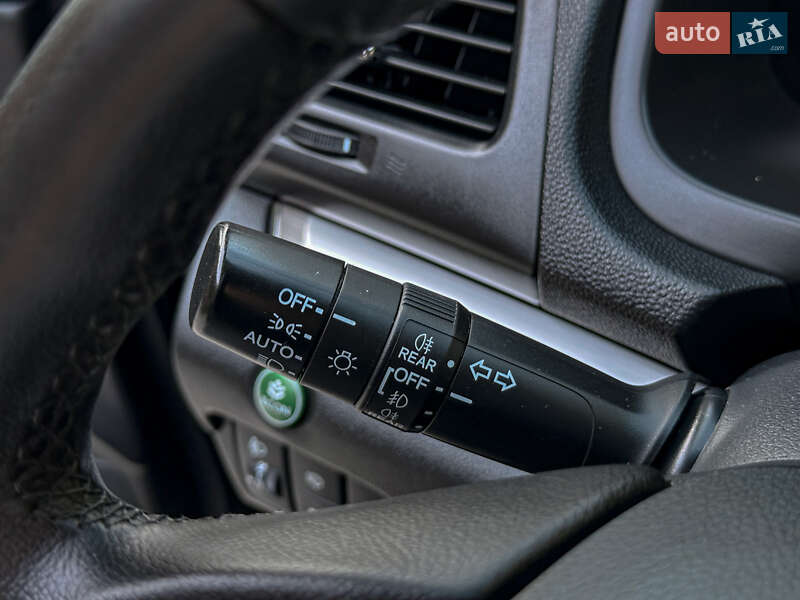 Внедорожник / Кроссовер Honda CR-V 2015 в Бродах