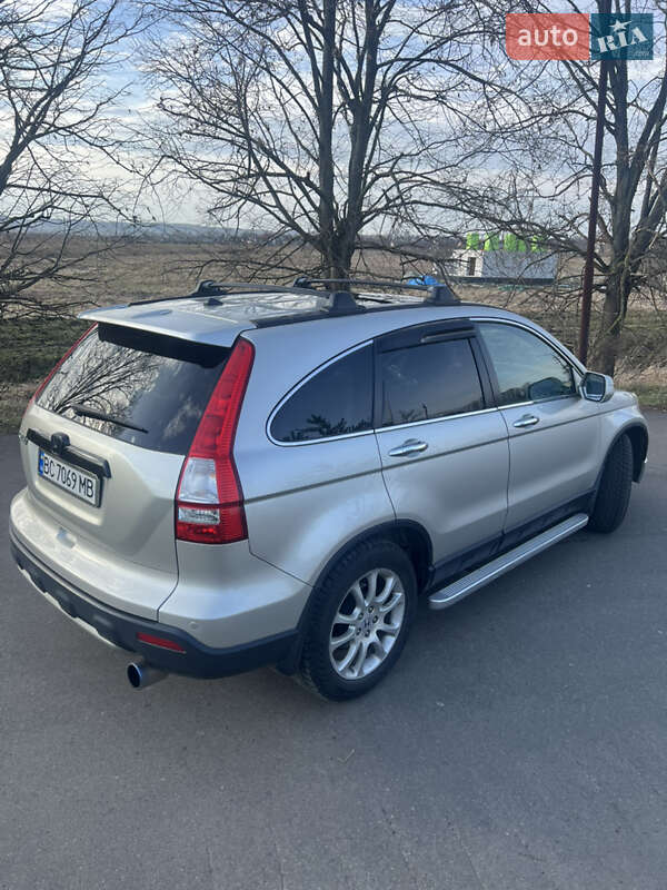 Внедорожник / Кроссовер Honda CR-V 2007 в Львове