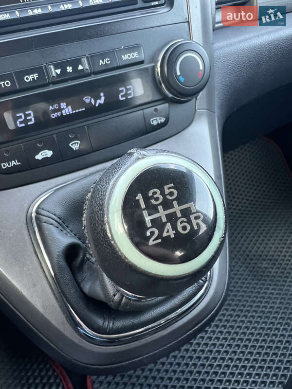 Внедорожник / Кроссовер Honda CR-V 2007 в Львове