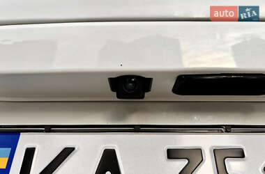 Внедорожник / Кроссовер Honda CR-V 2021 в 