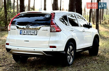 Внедорожник / Кроссовер Honda CR-V 2015 в 