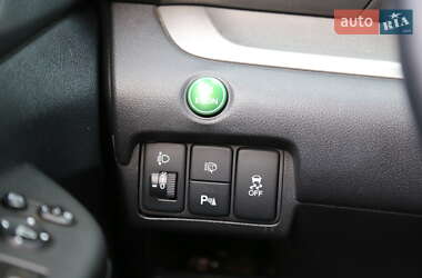 Внедорожник / Кроссовер Honda CR-V 2012 в 
