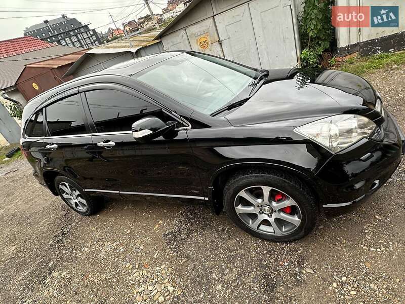 Внедорожник / Кроссовер Honda CR-V 2012 в Черновцах
