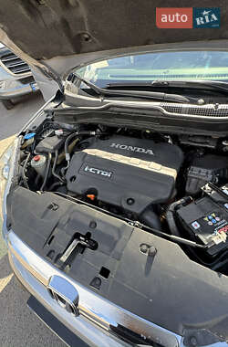 Внедорожник / Кроссовер Honda CR-V 2008 в 