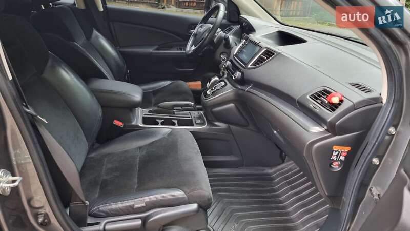 Внедорожник / Кроссовер Honda CR-V 2015 в Дрогобыче