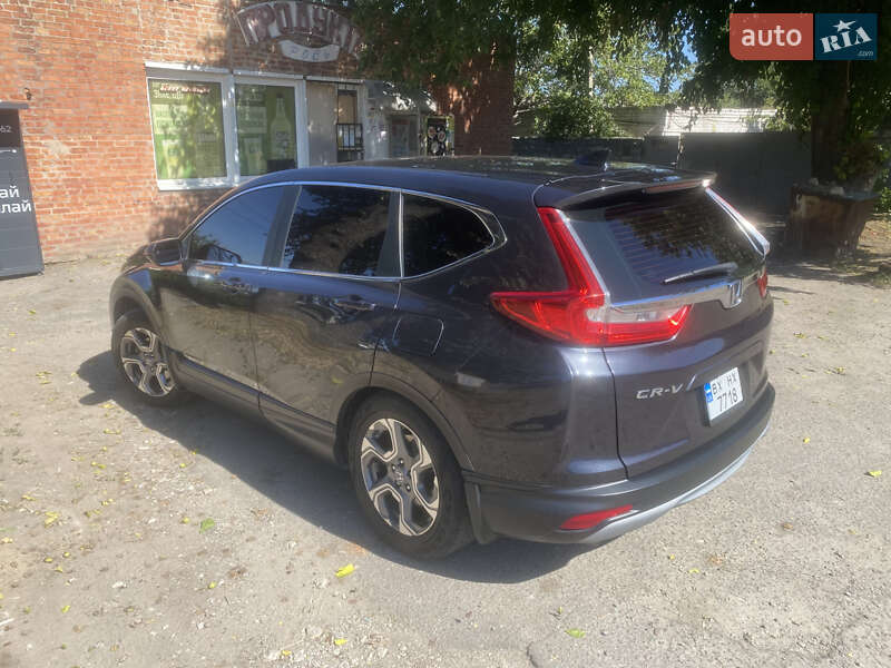 Позашляховик / Кросовер Honda CR-V 2017 в Дніпрі