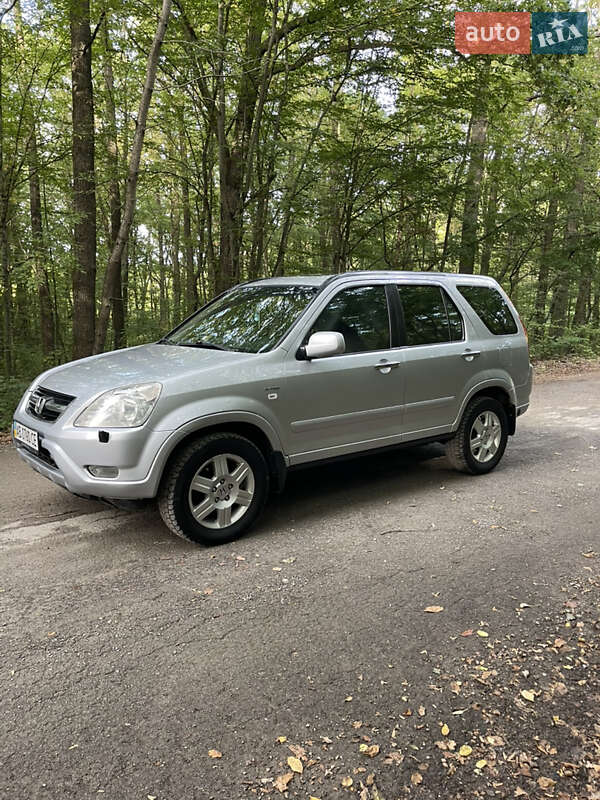 Позашляховик / Кросовер Honda CR-V 2004 в Дунаївцях