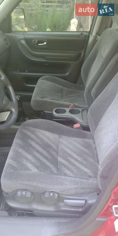 Внедорожник / Кроссовер Honda CR-V 2000 в Ровно фото 4 Внедорожник / Кроссовер Honda CR-V 2000 в Ровно