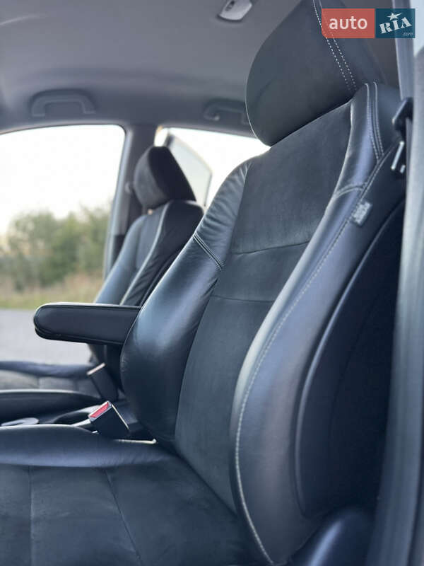 Внедорожник / Кроссовер Honda CR-V 2012 в Трускавце