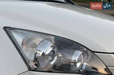 Внедорожник / Кроссовер Honda CR-V 2010 в 