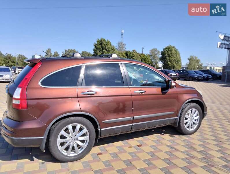 Позашляховик / Кросовер Honda CR-V 2011 в Гайсину