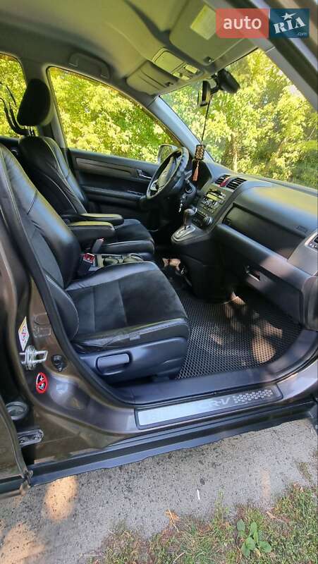 Внедорожник / Кроссовер Honda CR-V 2011 в Ахтырке