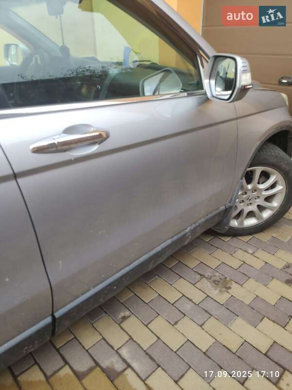 Позашляховик / Кросовер Honda CR-V 2008 в Рівному