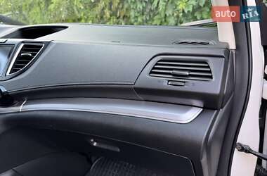 Внедорожник / Кроссовер Honda CR-V 2015 в 