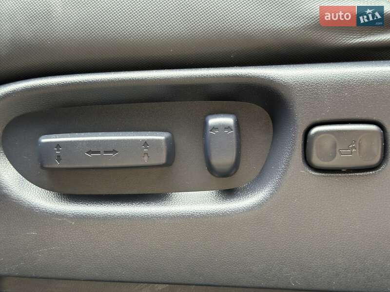 Внедорожник / Кроссовер Honda CR-V 2011 в Дрогобыче