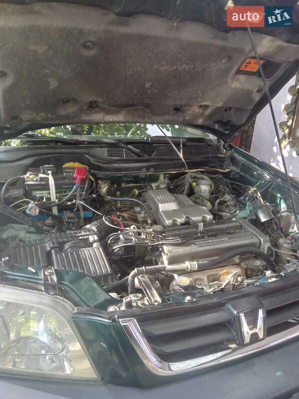Внедорожник / Кроссовер Honda CR-V 1999 в Рени