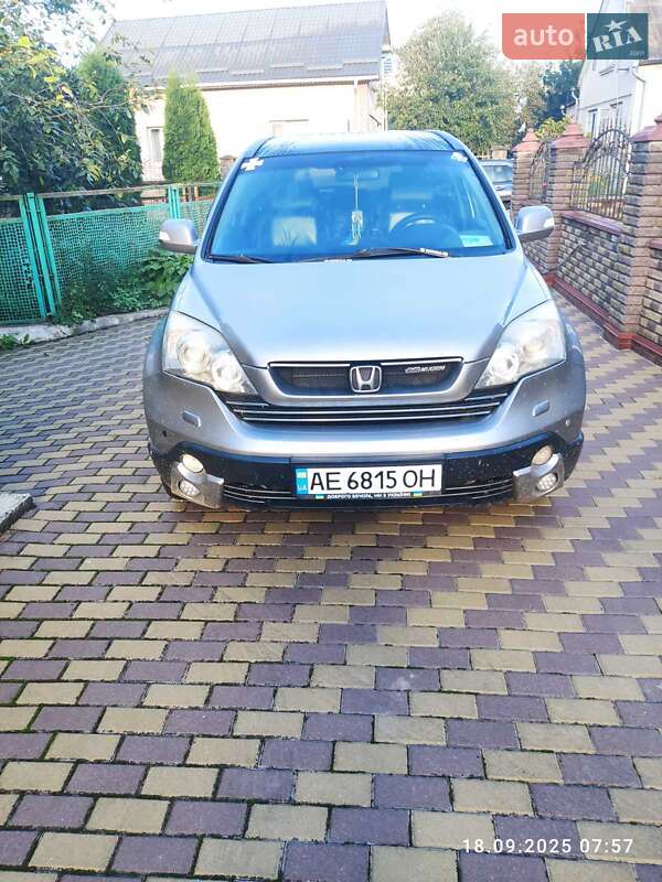 Позашляховик / Кросовер Honda CR-V 2008 в Рівному