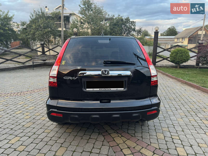 Внедорожник / Кроссовер Honda CR-V 2008 в Косове