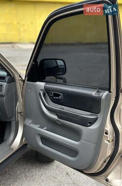 Внедорожник / Кроссовер Honda CR-V 1999 в 