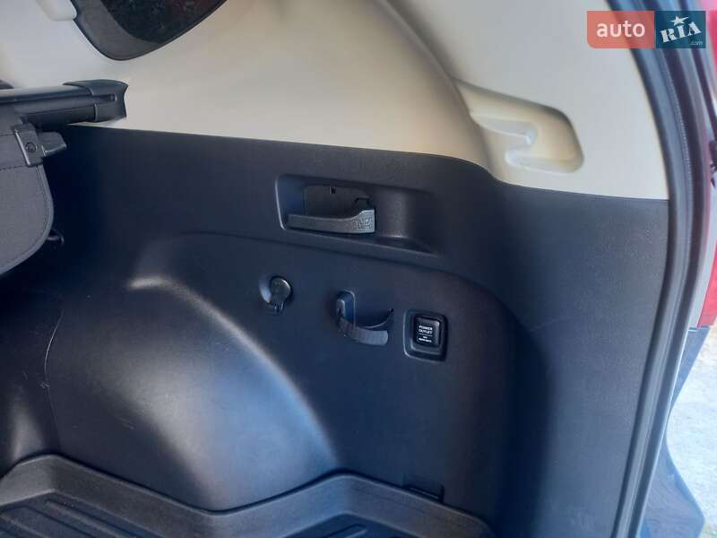 Позашляховик / Кросовер Honda CR-V 2014 в Дрогобичі