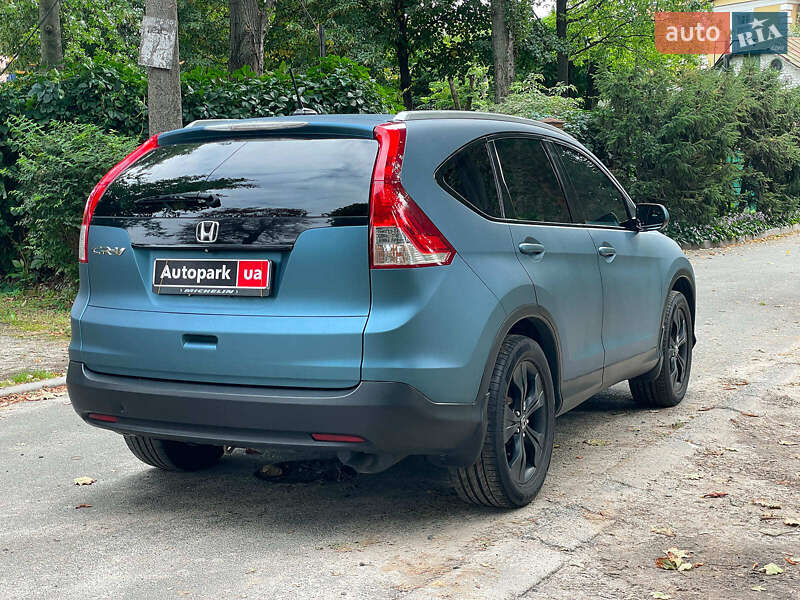 Позашляховик / Кросовер Honda CR-V 2014 в Києві