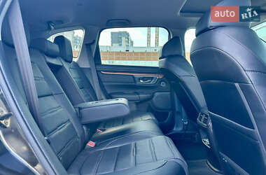 Внедорожник / Кроссовер Honda CR-V 2018 в 