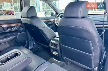 Внедорожник / Кроссовер Honda CR-V 2018 в 