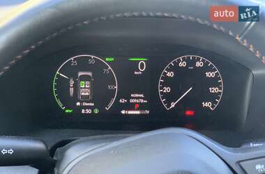 Внедорожник / Кроссовер Honda CR-V 2023 в 