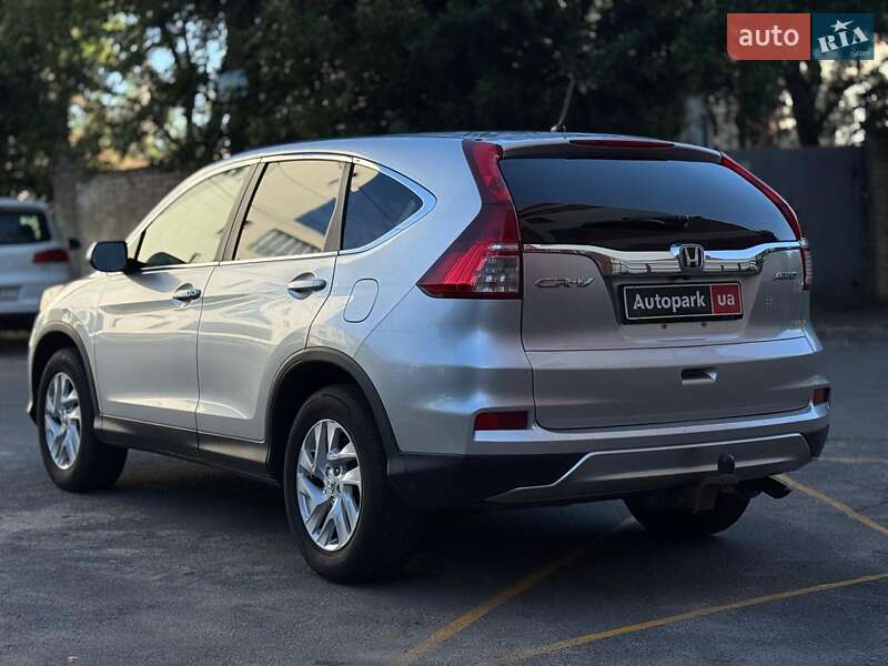 Внедорожник / Кроссовер Honda CR-V 2015 в Киеве