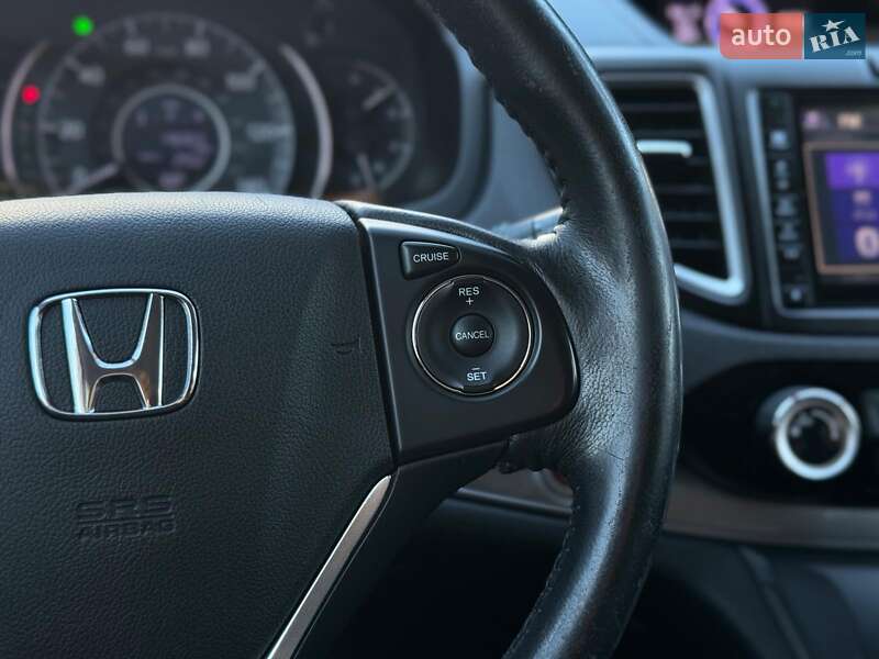 Внедорожник / Кроссовер Honda CR-V 2015 в Киеве