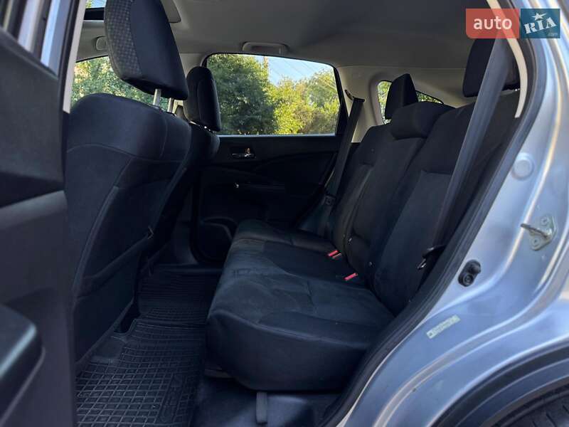 Внедорожник / Кроссовер Honda CR-V 2015 в Киеве